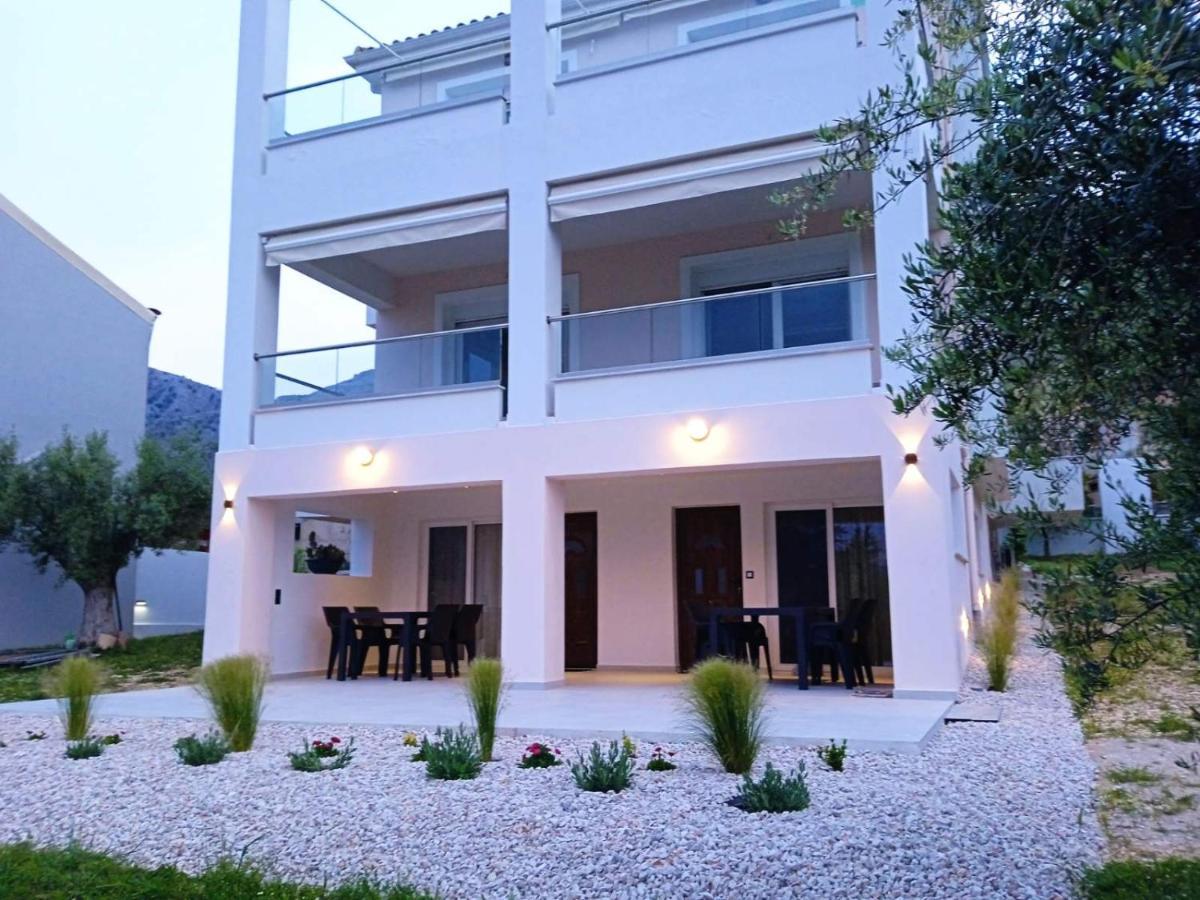 Q Luxury Rooms Paleros Bagian luar foto