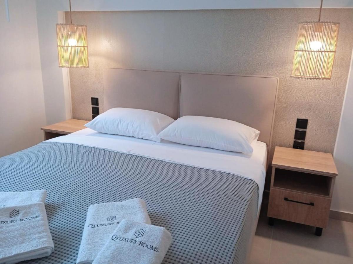 Q Luxury Rooms Paleros Bagian luar foto