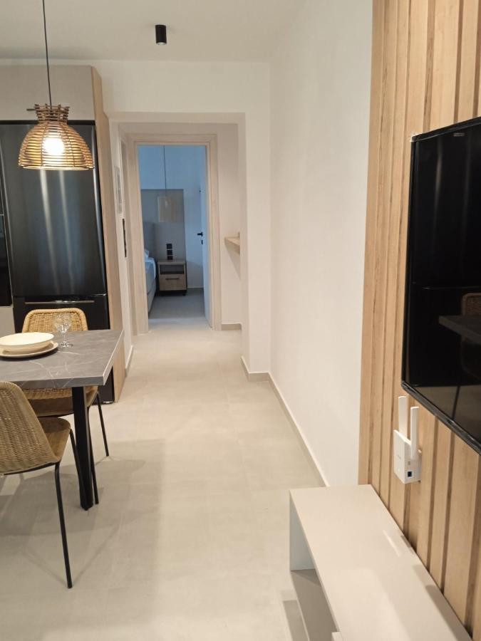 Q Luxury Rooms Paleros Bagian luar foto